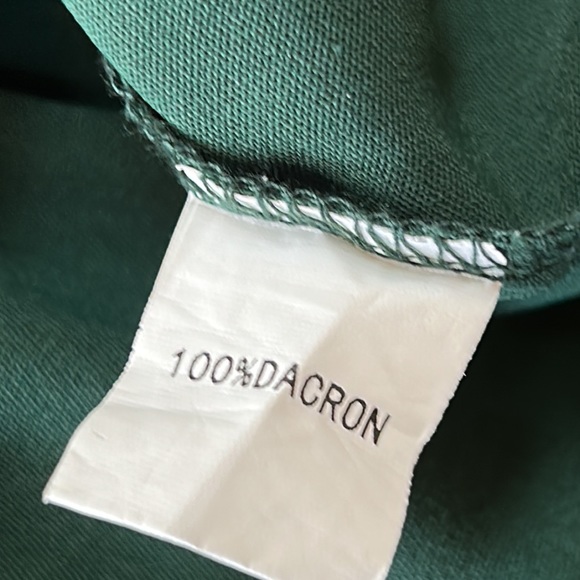 Hunter green long sleeve babydoll style dress. V-Neck. Elastic cuffs. Size Small - Picture 4 of 10